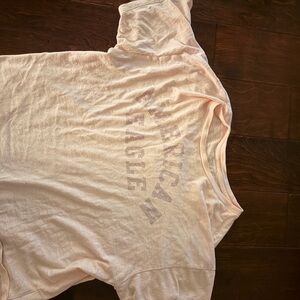 American Eagle Cream Graphic T-Shirt